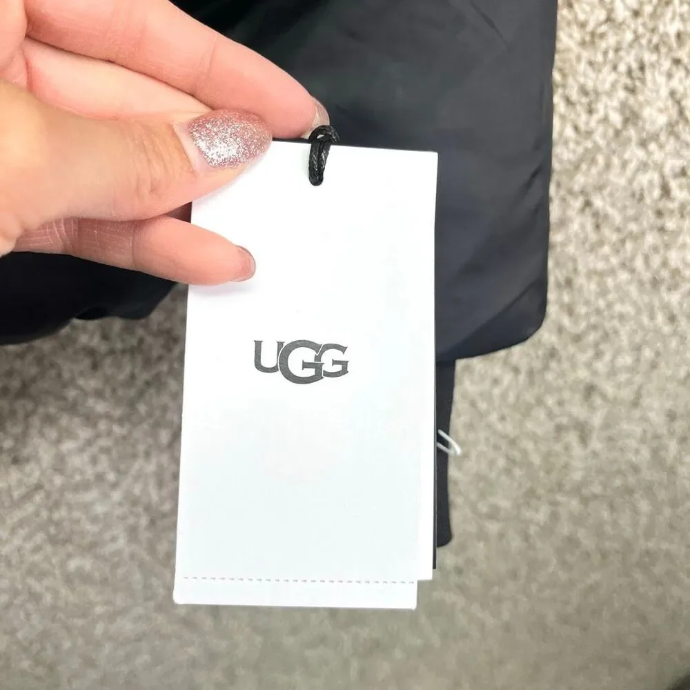 Ugg Vickie Black Zip Up Water Resistant Puffer Jacket‎ Coat in Size Small NWT
